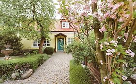 The Secret Garden Boutique B&b